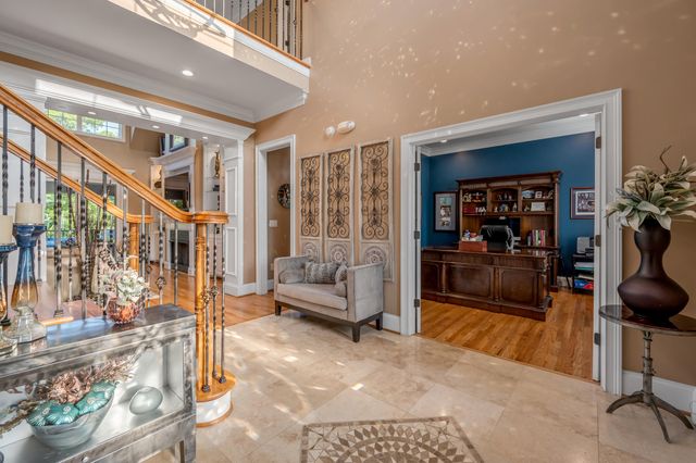 315 Whispering Brook Drive, Nicholasville, KY 40356