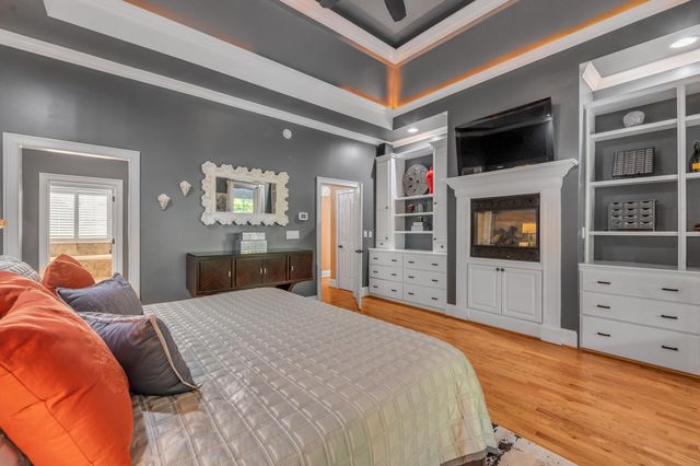 315 Whispering Brook Drive, Nicholasville, KY 40356