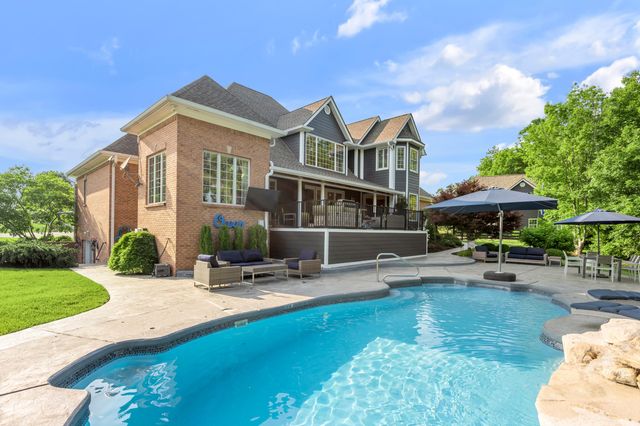 315 Whispering Brook Drive, Nicholasville, KY 40356