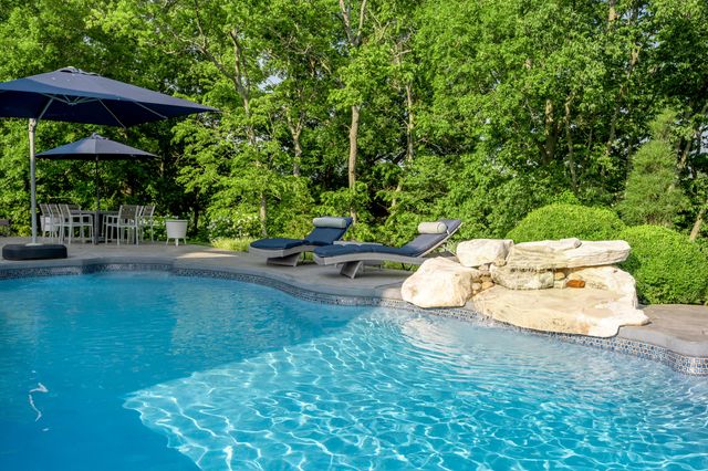 315 Whispering Brook Drive, Nicholasville, KY 40356