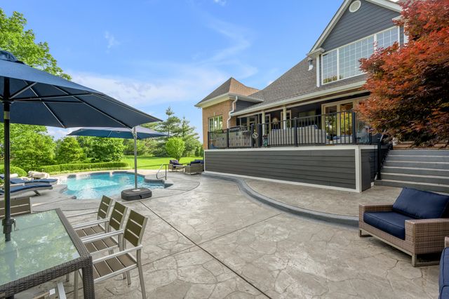 315 Whispering Brook Drive, Nicholasville, KY 40356