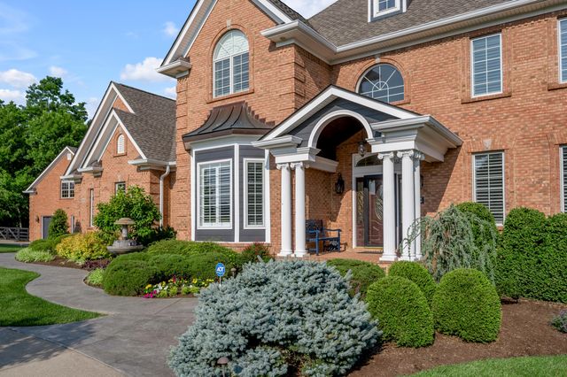 315 Whispering Brook Drive, Nicholasville, KY 40356