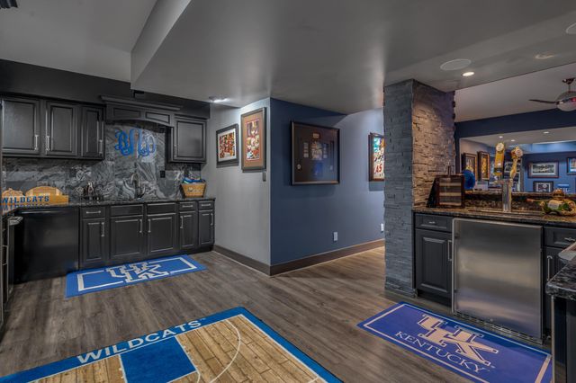 315 Whispering Brook Drive, Nicholasville, KY 40356