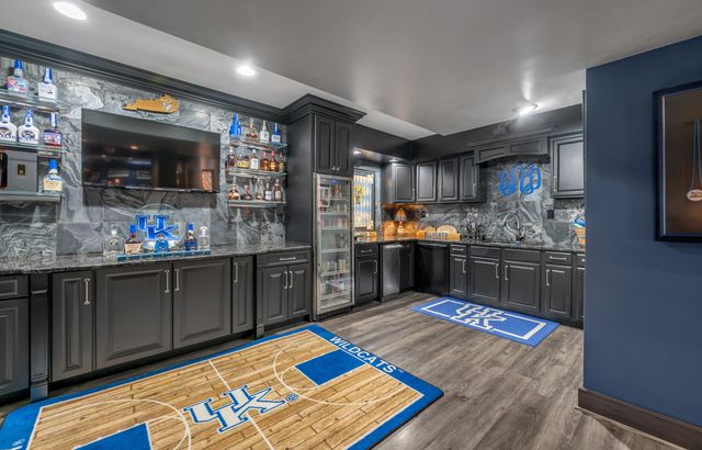 315 Whispering Brook Drive, Nicholasville, KY 40356