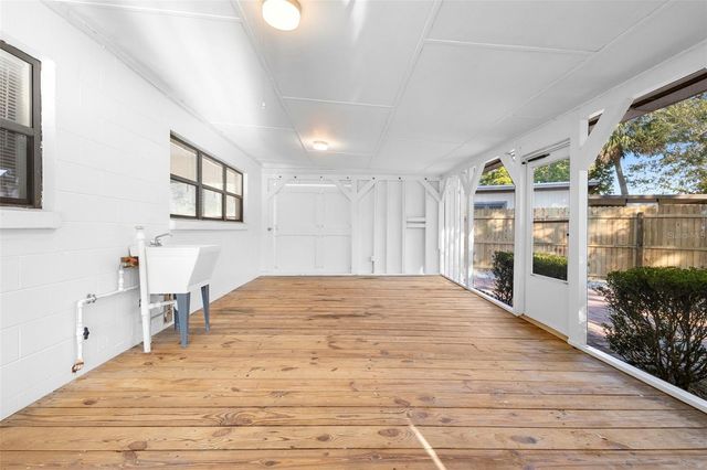 124 W WOODLAND DRIVE, Sanford, FL 32773