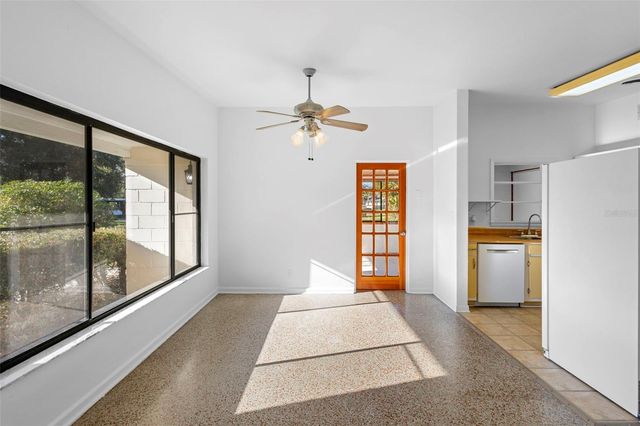 124 W WOODLAND DRIVE, Sanford, FL 32773