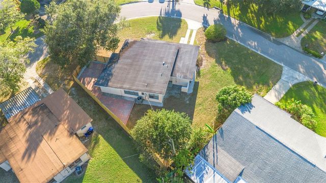 124 W WOODLAND DRIVE, Sanford, FL 32773