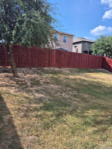 1323 Hawk Ct, San Antonio, TX 78245