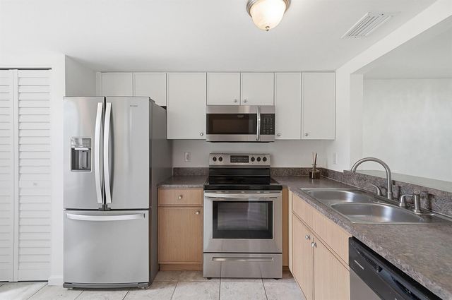 3832 NW 90th Avenue 3832, Sunrise, FL 33351