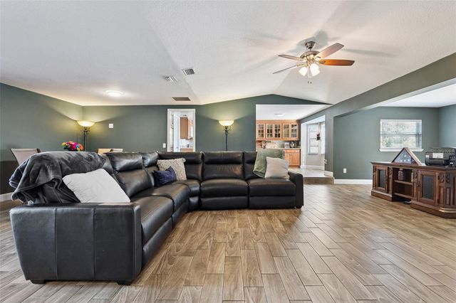 120 E CUMBERLAND CIRCLE, Longwood, FL 32779