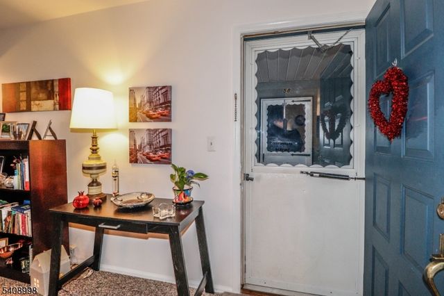 62 Haverhill Pl, Franklin Twp., NJ 08873