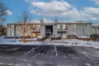 62 Haverhill Pl, Franklin Twp., NJ 08873