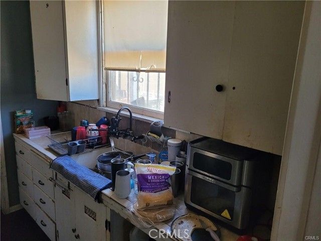 1202 W 11th, San Bernardino, CA 92411