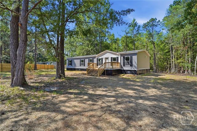 744 Live Oak Church Road, Hinesville, GA 31313