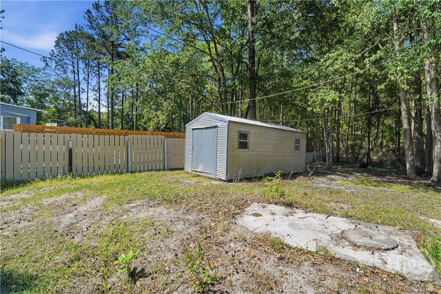 744 Live Oak Church Road, Hinesville, GA 31313