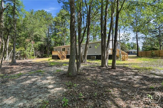 744 Live Oak Church Road, Hinesville, GA 31313