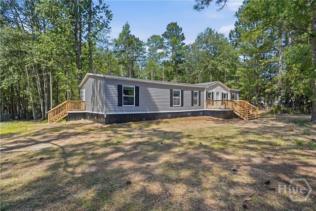 744 Live Oak Church Road, Hinesville, GA 31313