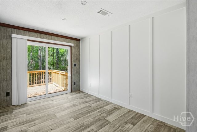 744 Live Oak Church Road, Hinesville, GA 31313