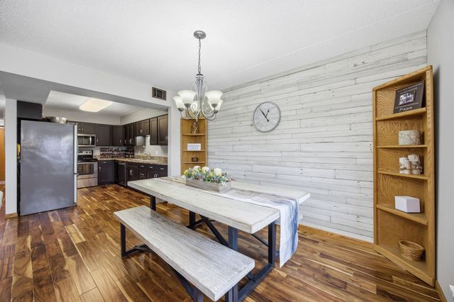 105 3rd Street N 601, Moorhead, MN 56560