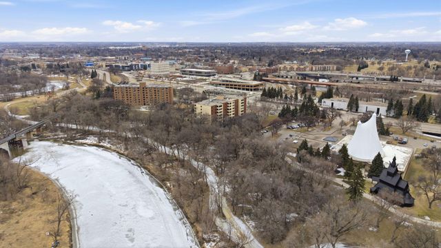 105 3rd Street N 601, Moorhead, MN 56560