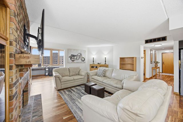 105 3rd Street N 601, Moorhead, MN 56560