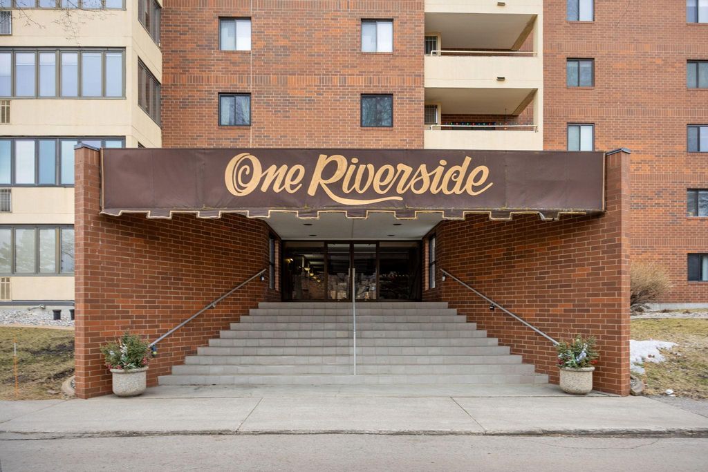 105 3rd Street N 601, Moorhead, MN 56560