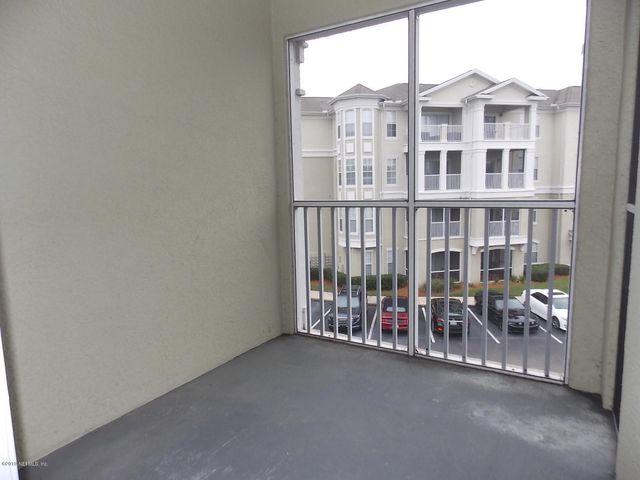 8290 GATE Parkway W 1017, Jacksonville, FL 32216