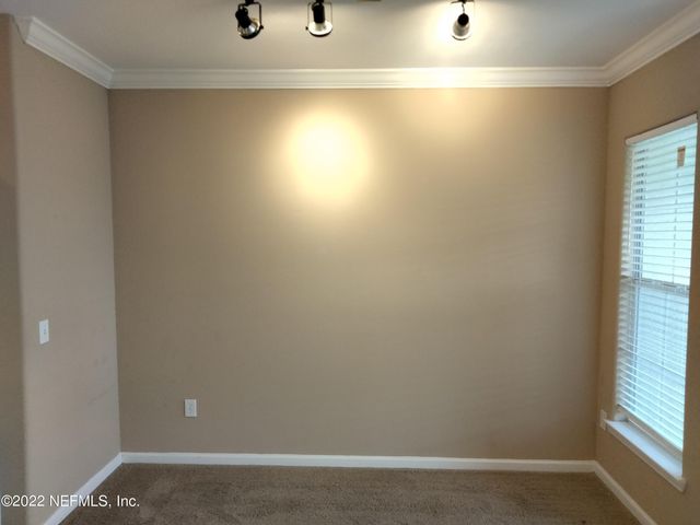 8290 GATE Parkway W 1017, Jacksonville, FL 32216