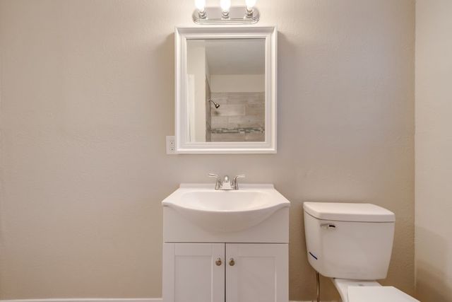 3912 Lakewood Drive, Lake Worth, TX 76135