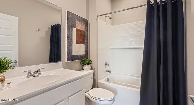 9735 W WELDON Avenue, Phoenix, AZ 85037