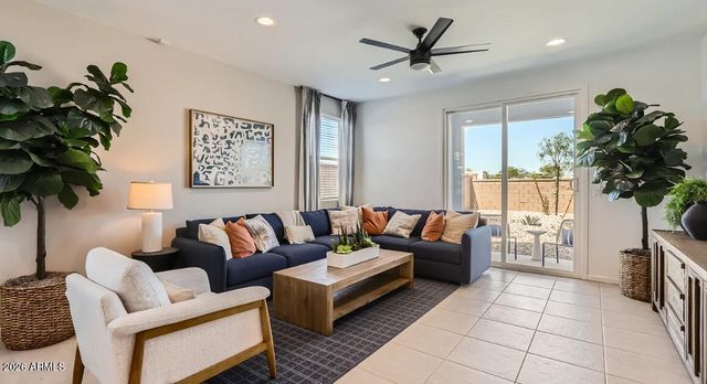 9735 W WELDON Avenue, Phoenix, AZ 85037