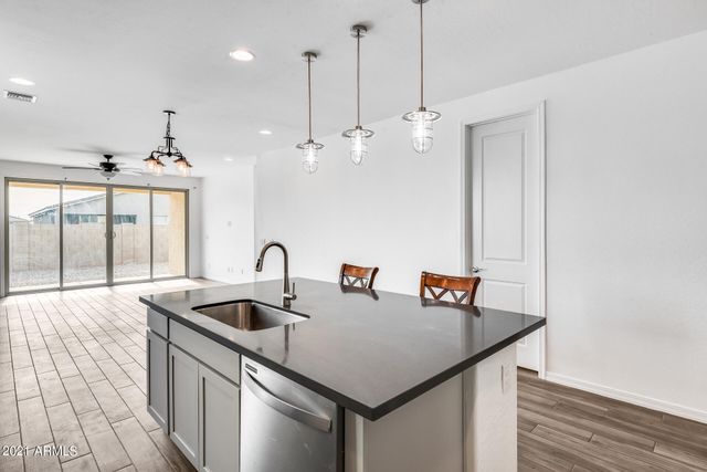 13329 W LARIAT Lane, Peoria, AZ 85383