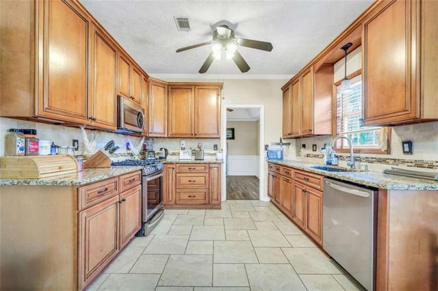 260 Weatherly Drive, Fayetteville, GA 30214