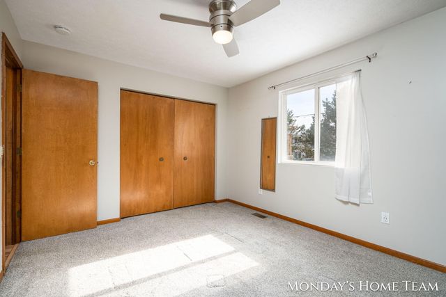 3334 Hazelnut Drive Nw, City Of Grand Rapids, MI 49504