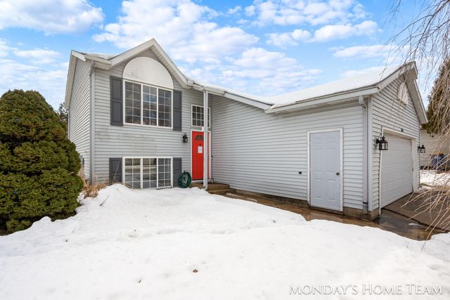 3334 Hazelnut Drive Nw, City Of Grand Rapids, MI 49504