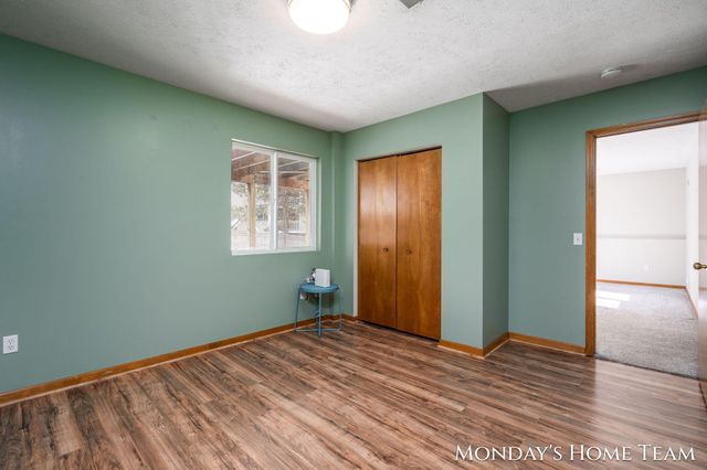 3334 Hazelnut Drive Nw, City Of Grand Rapids, MI 49504
