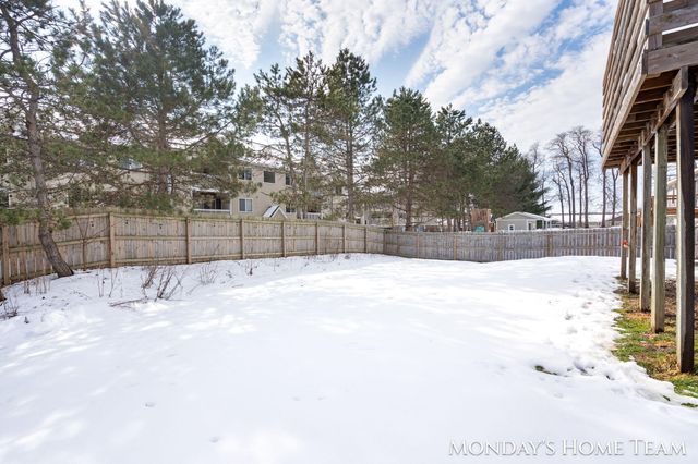 3334 Hazelnut Drive Nw, City Of Grand Rapids, MI 49504