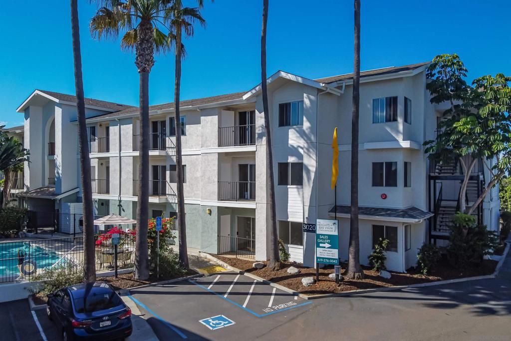 Image 30 of property listing at 3020 Cowley Way 305, San Diego, CA 92117