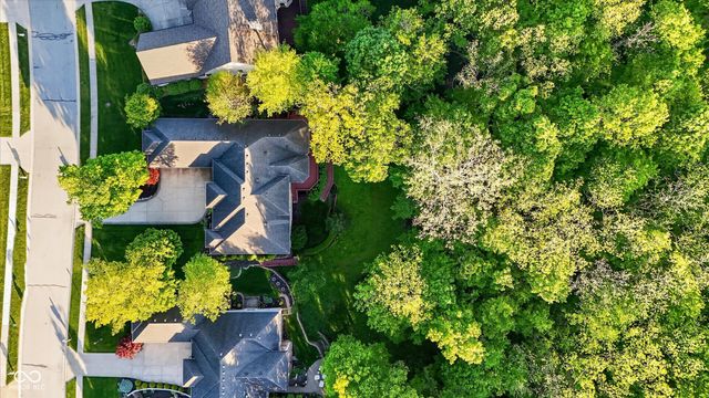 14555 Geist Ridge Drive, Fishers, IN 46040
