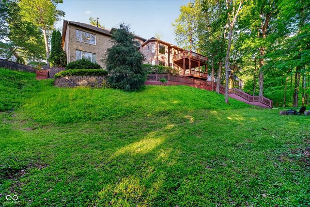 14555 Geist Ridge Drive, Fishers, IN 46040
