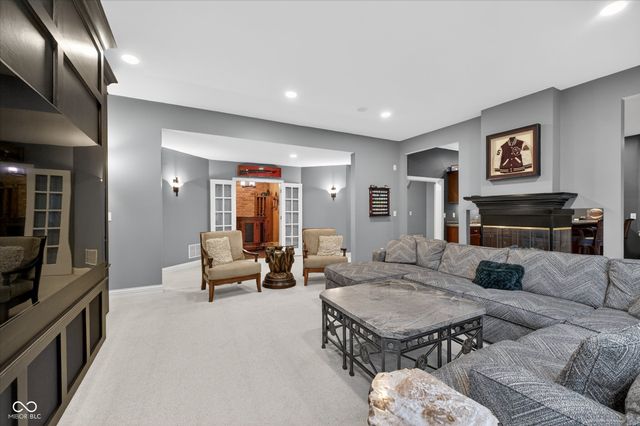 14555 Geist Ridge Drive, Fishers, IN 46040