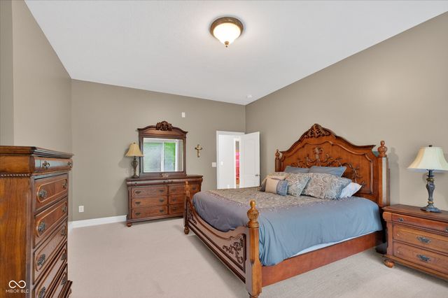 14555 Geist Ridge Drive, Fishers, IN 46040