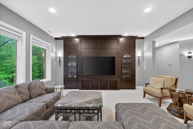 14555 Geist Ridge Drive, Fishers, IN 46040