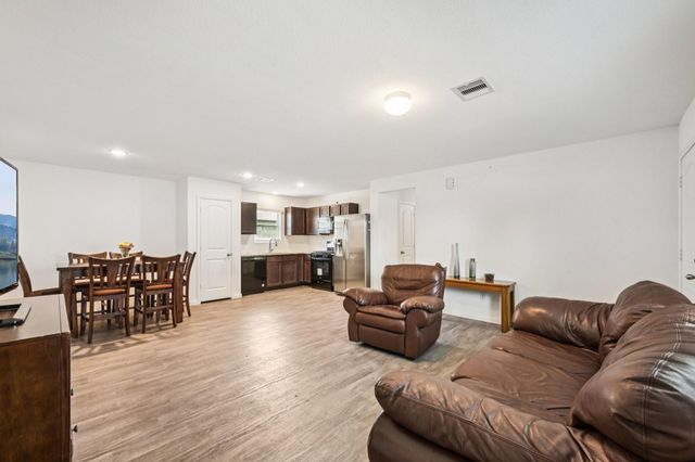 852 Road 5138, Cleveland, TX 77327