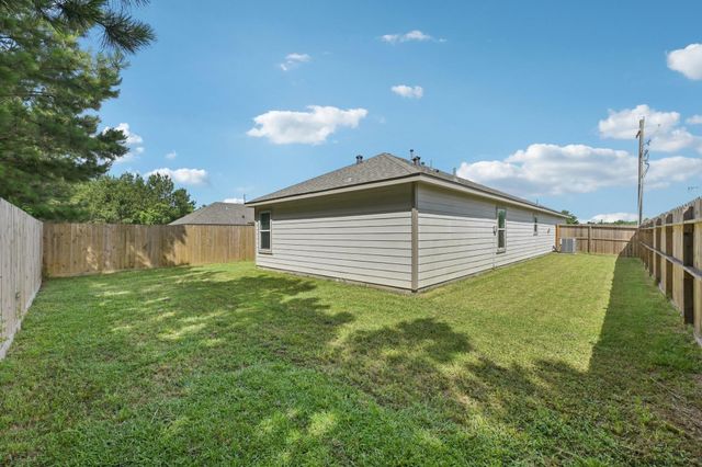 852 Road 5138, Cleveland, TX 77327