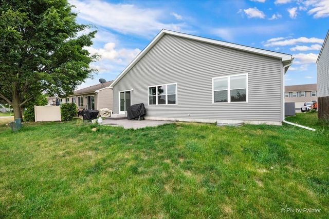 288 N Charles Street, Cortland, IL 60112