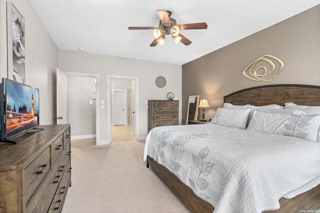 8810 WOODLAND BND, San Antonio, TX 78255