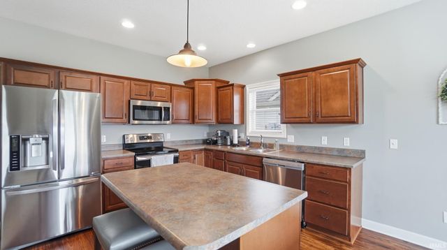 15911 Classic Lake Drive, Huntertown, IN 46748