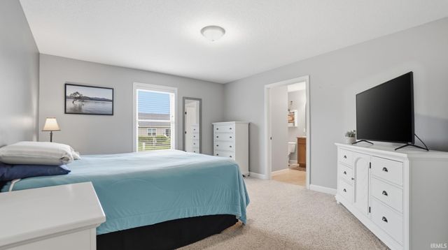 15911 Classic Lake Drive, Huntertown, IN 46748