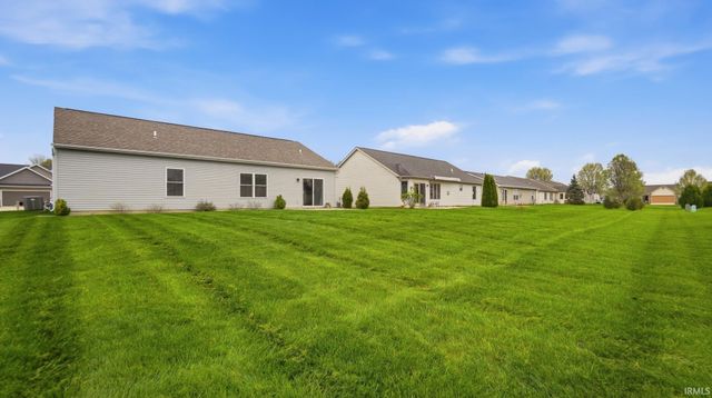 15911 Classic Lake Drive, Huntertown, IN 46748